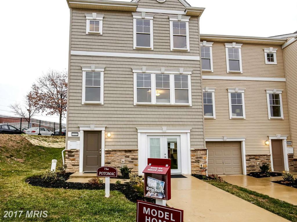 433 Woodcrest Drive - Photo 1