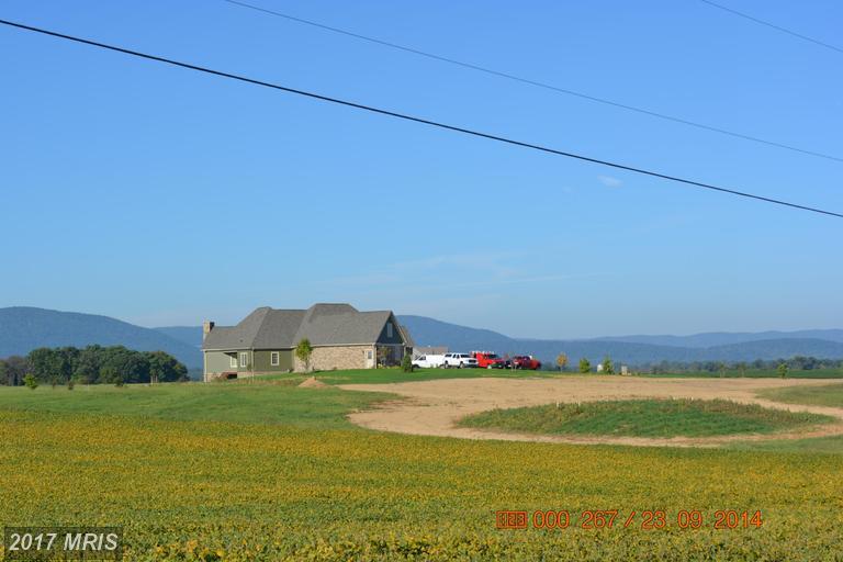 Long Road - Photo 1