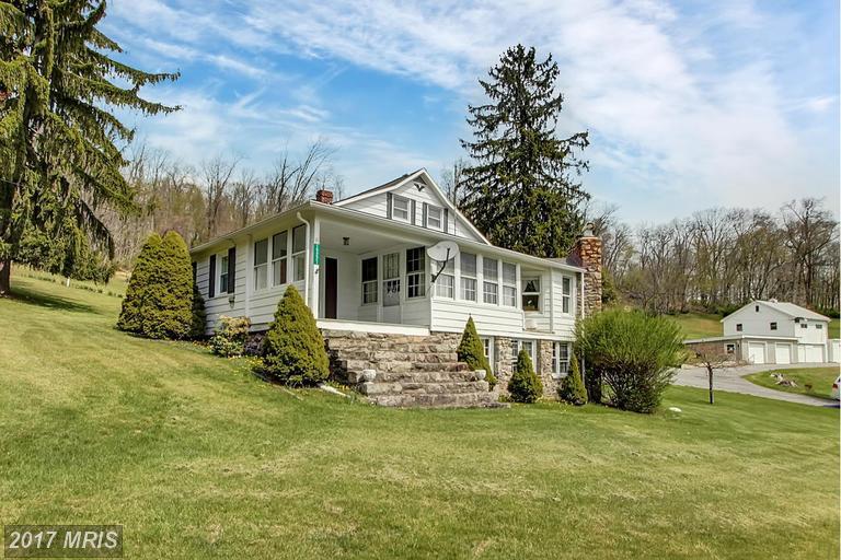15221 Charmian Road - Photo 1