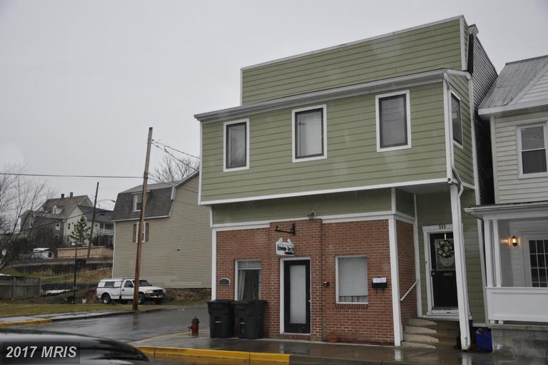 201 Potomac Street - Photo 1
