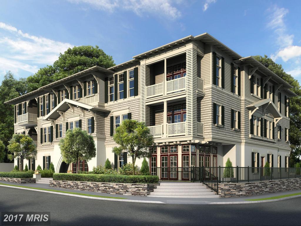 901 Glyndon Street - Photo 1