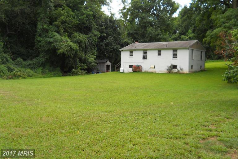 8608 Raglan Road - Photo 1