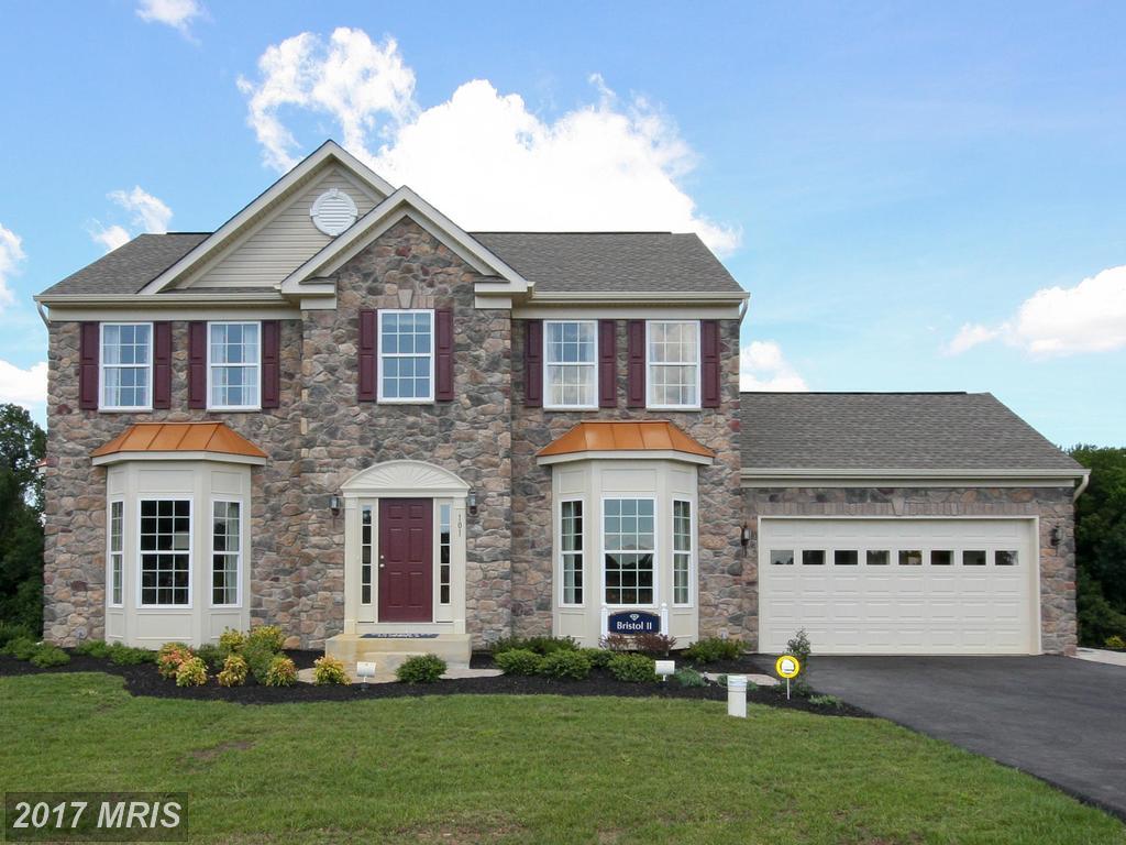 907 Holy Cross Road - Photo 1