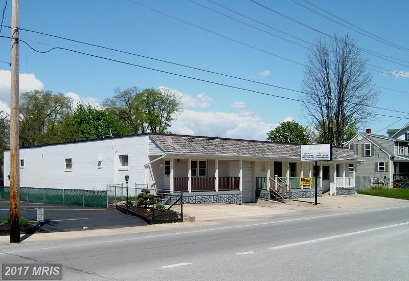 308 Fairfax Boulevard - Photo 1
