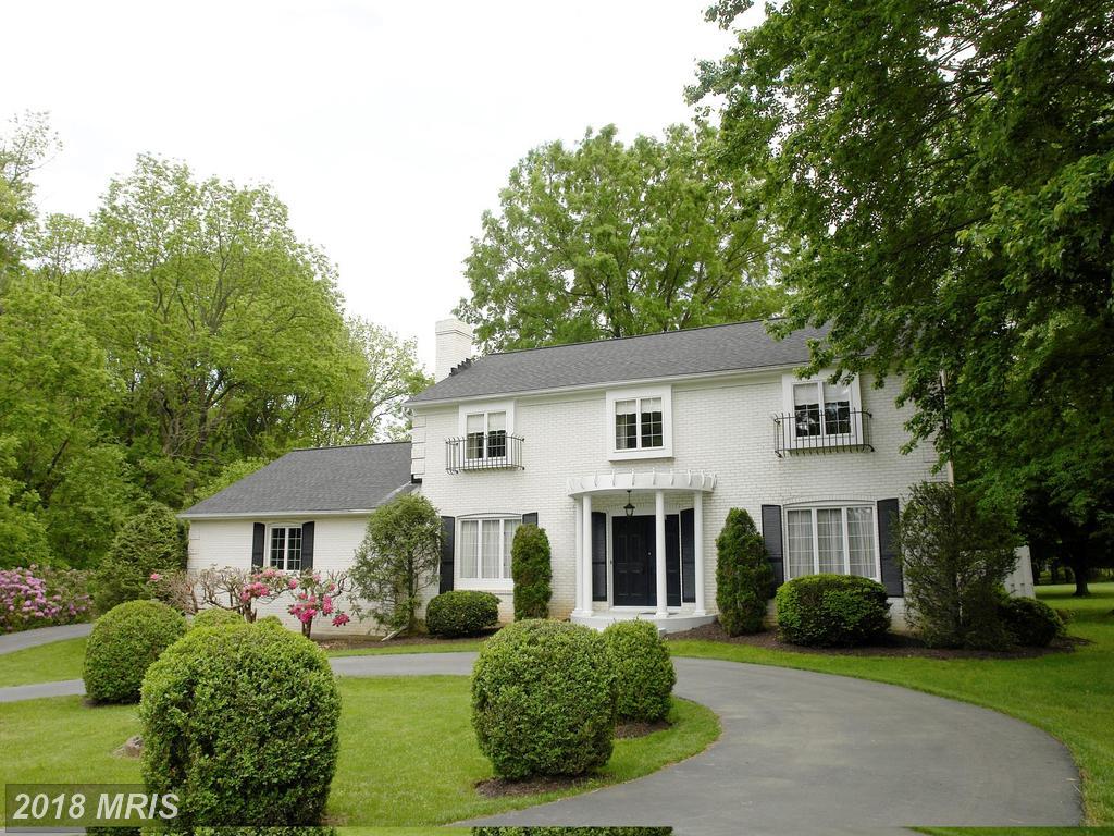 8500 Plum Creek Drive - Photo 1