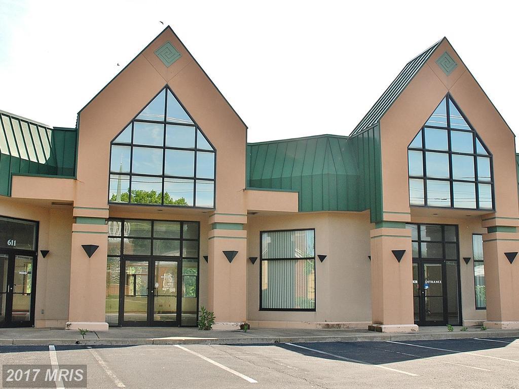 611 Frederick Avenue - Photo 1