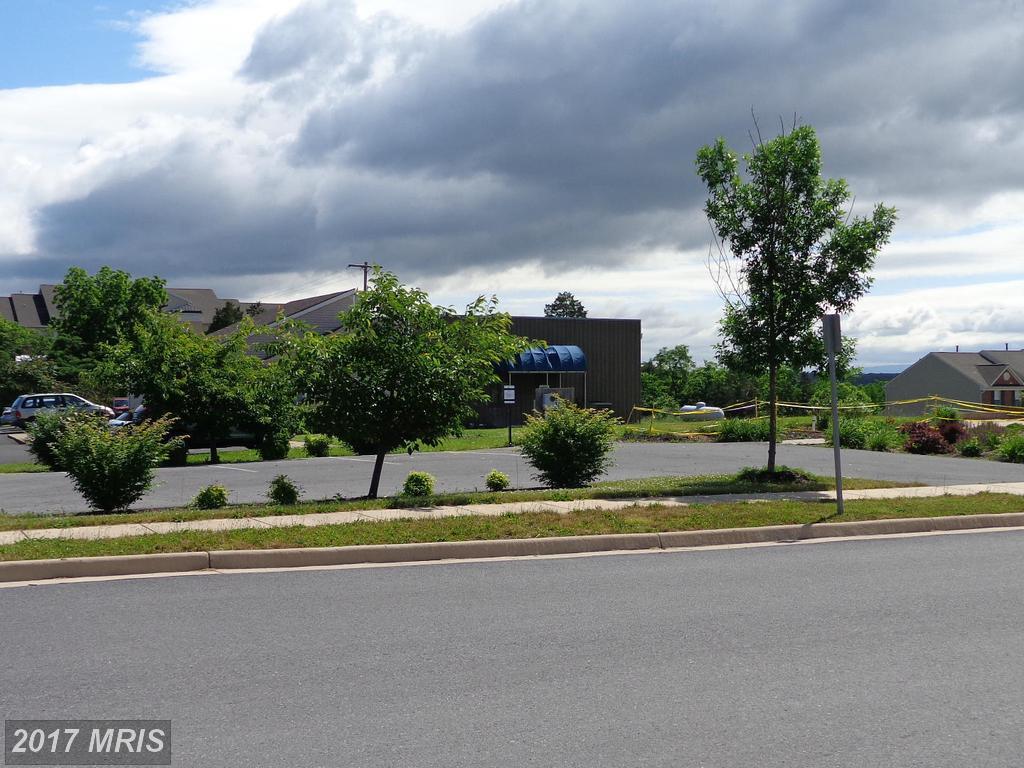 109 Oxbow Drive - Photo 1