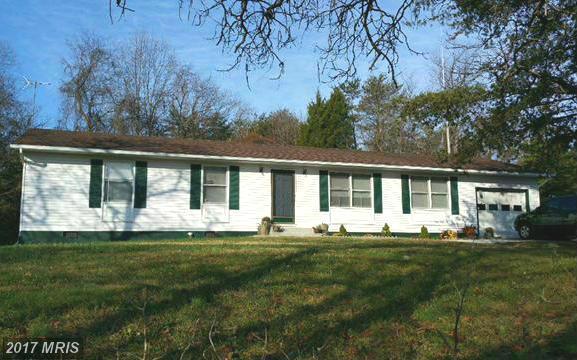 100 Meadow Lane - Photo 1
