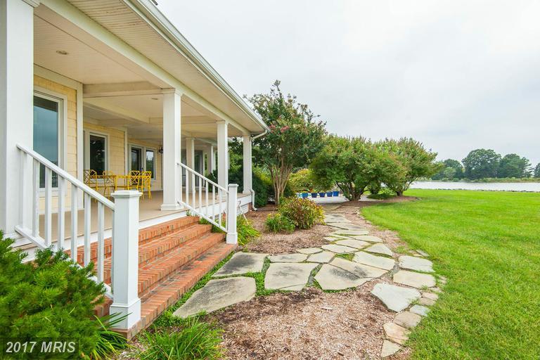 7630 Ferry Cove Road - Photo 1