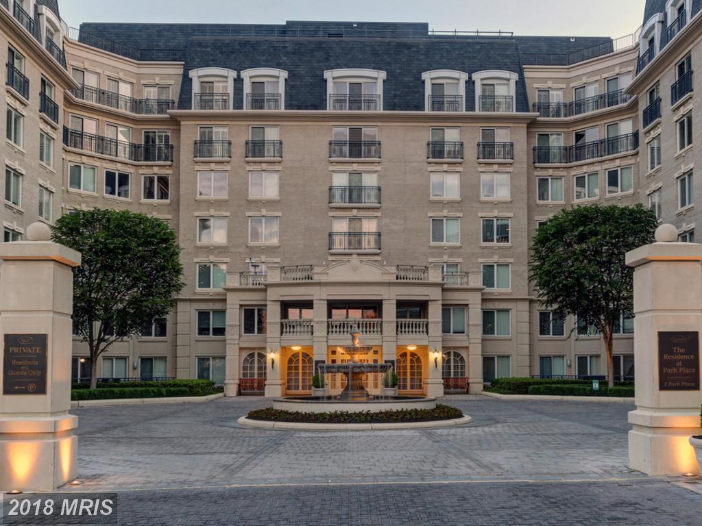 5 Park Place - Photo 1