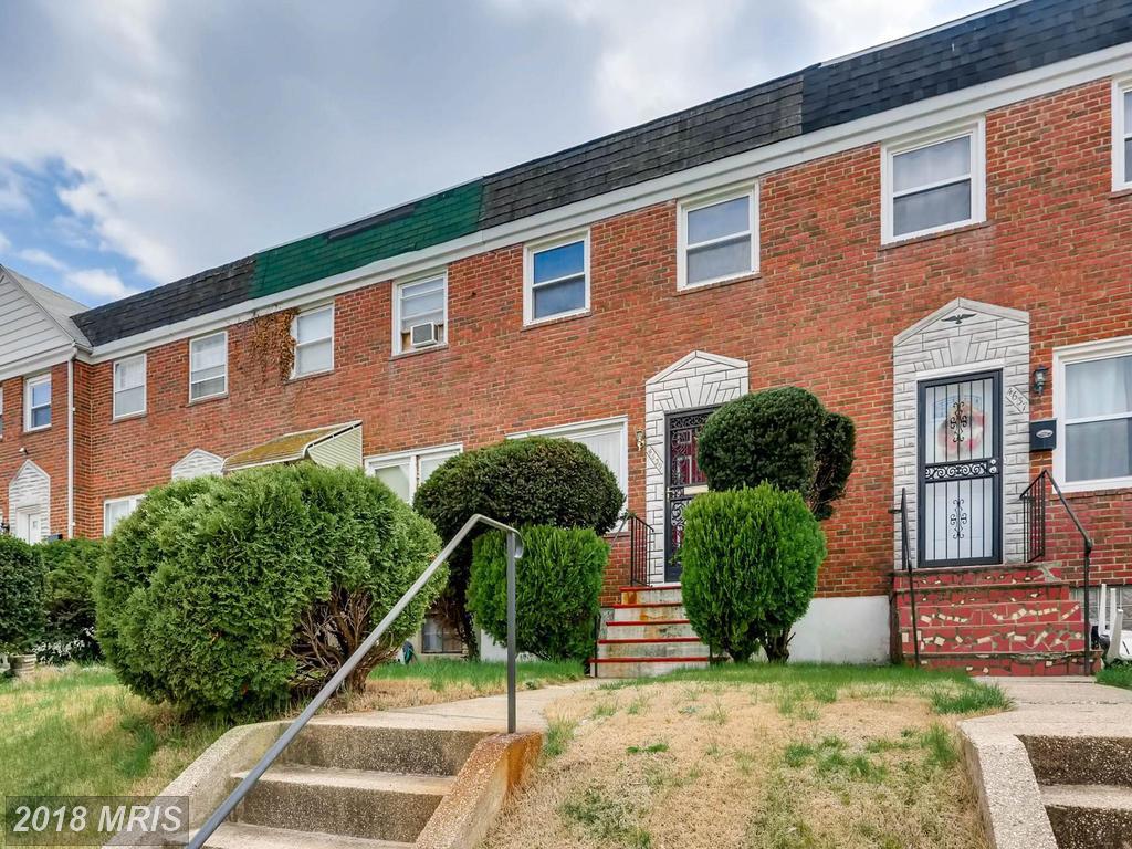 4639 Shamrock Avenue - Photo 1