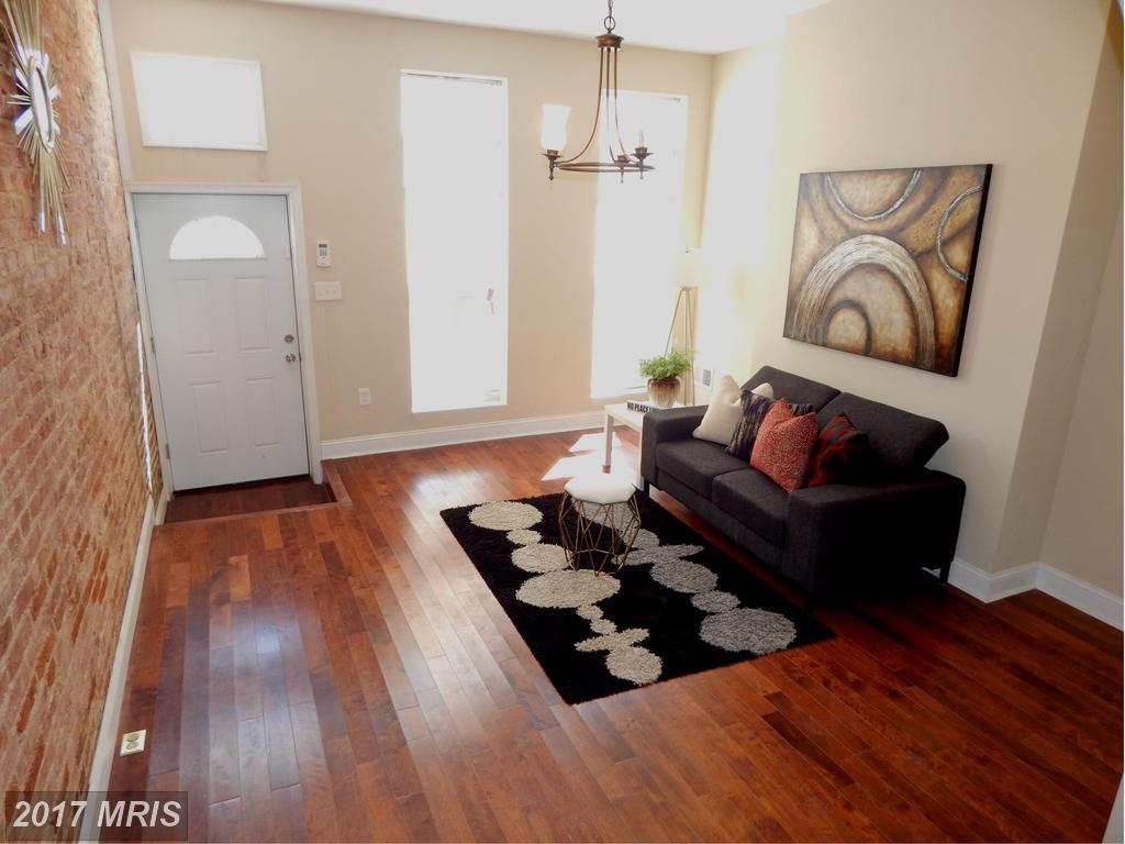 1718 Bond Street - Photo 1