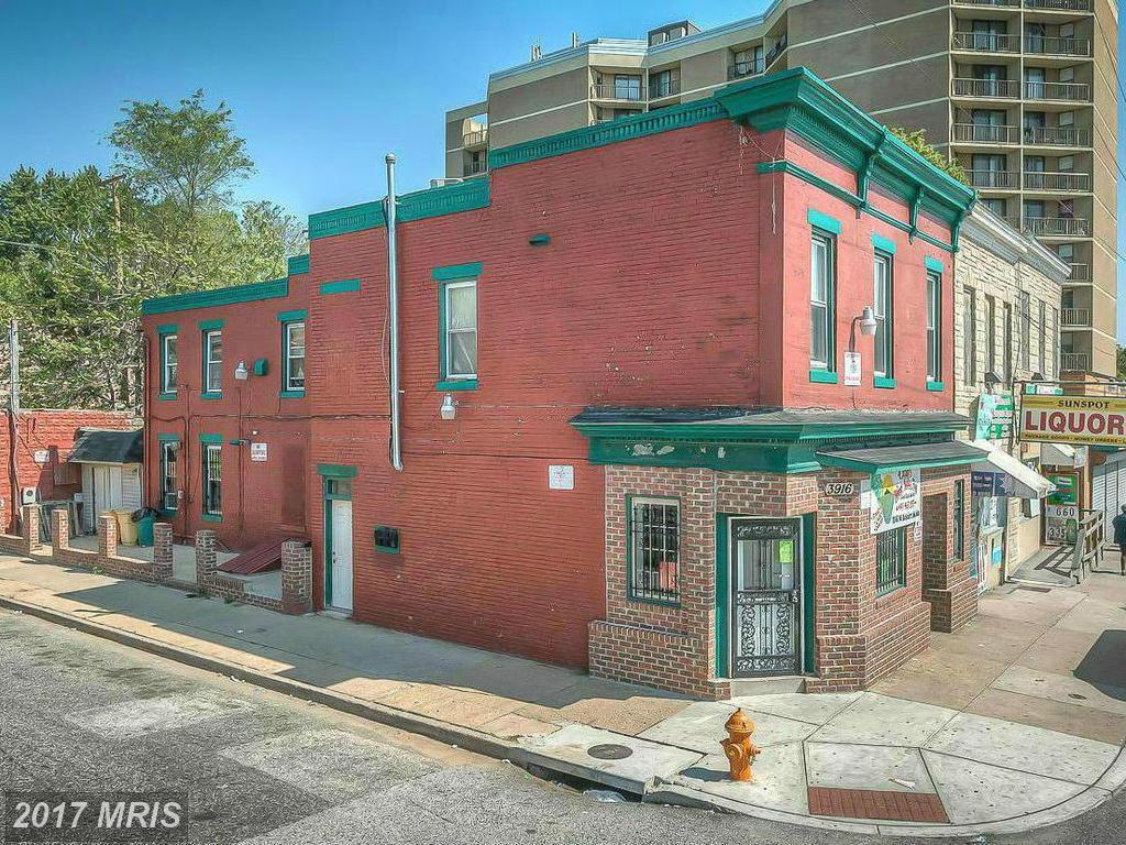 3916 Belvedere Avenue - Photo 1