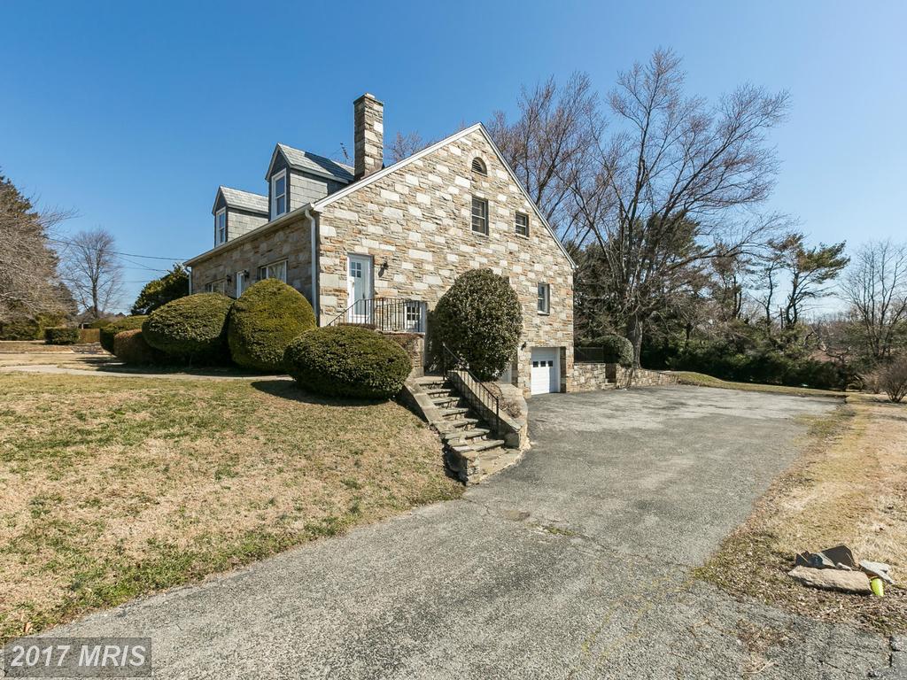 6711 Loch Raven Boulevard - Photo 1