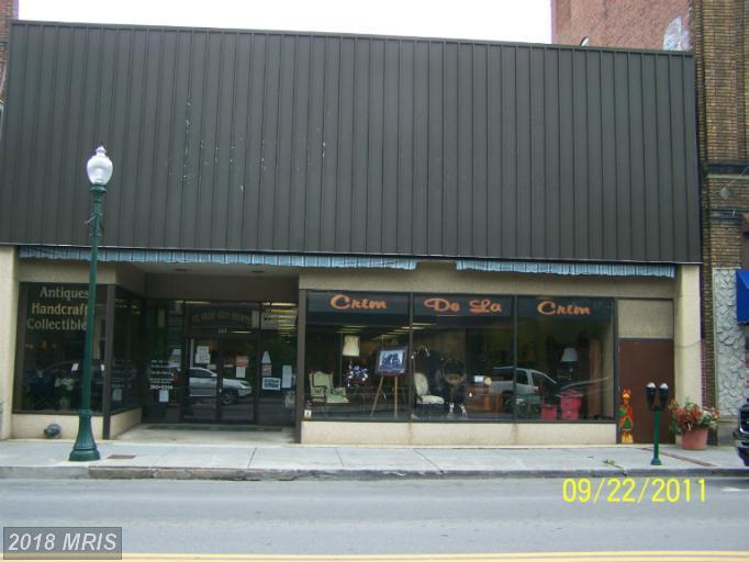 137 N. Queen St. - Photo 1