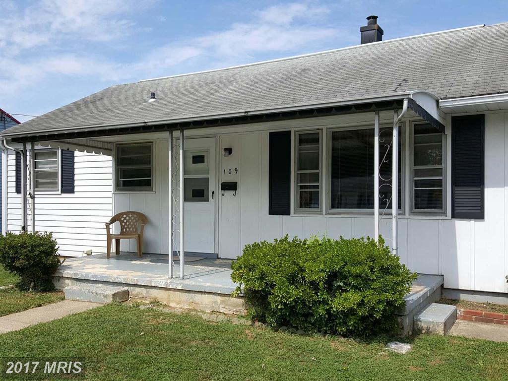 109 Mitchell Street - Photo 1
