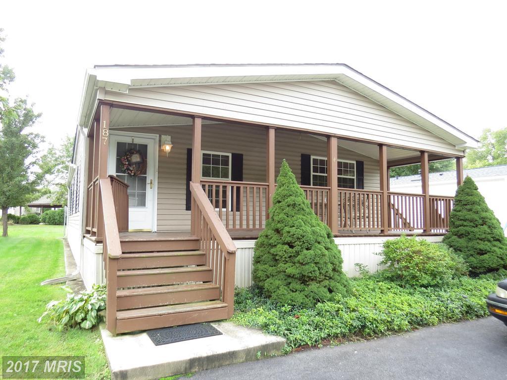 187 Woods Way - Photo 1