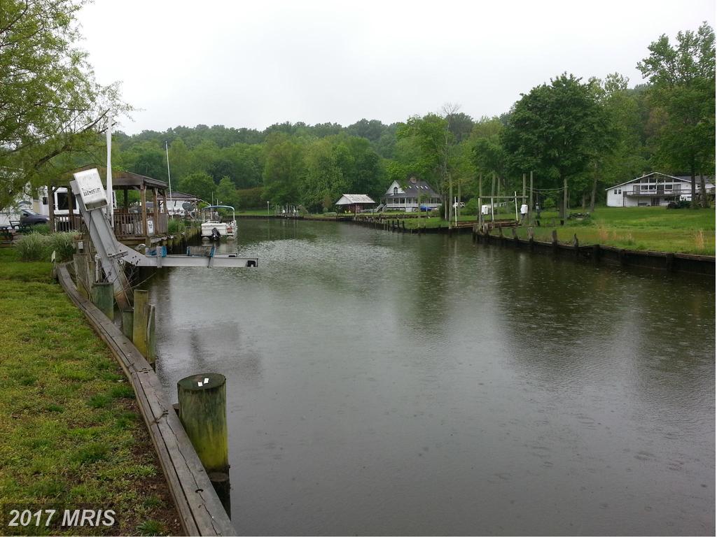 Shirley Boulevard - Photo 1