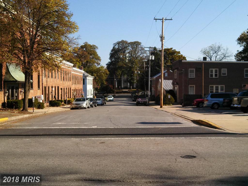 201 Main Street - Photo 1