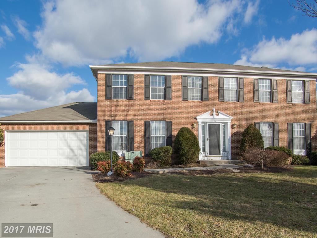 112 Dinwiddie Court - Photo 1