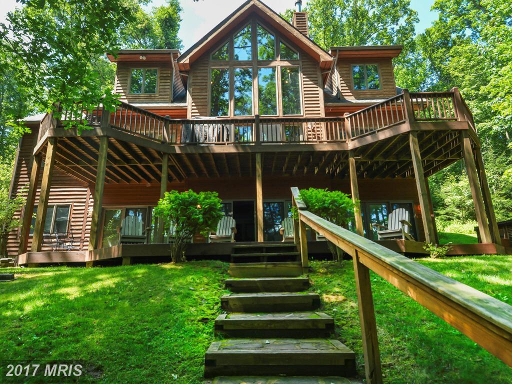 178 Round Beach Circle Drive - Photo 1