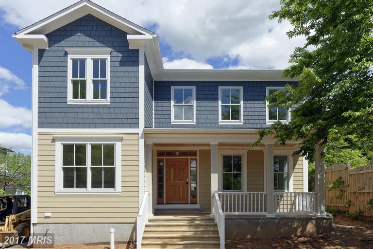 105 Walnut Street - Photo 1