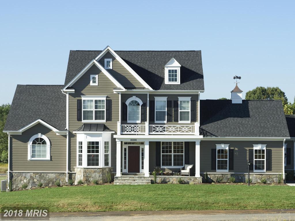 Skyfield Ridge - Photo 1