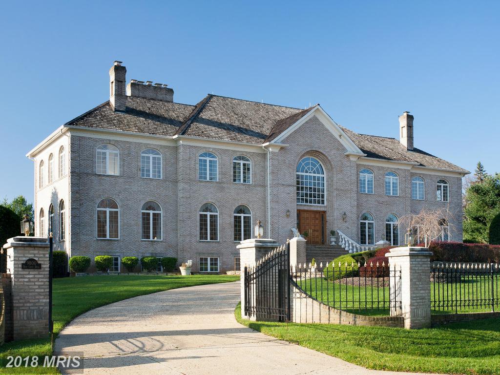 9800 Bentcross Drive - Photo 1
