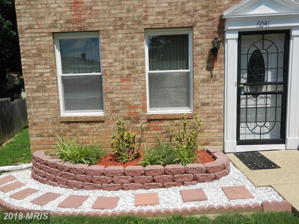 6041 Livingston Road - Photo 1