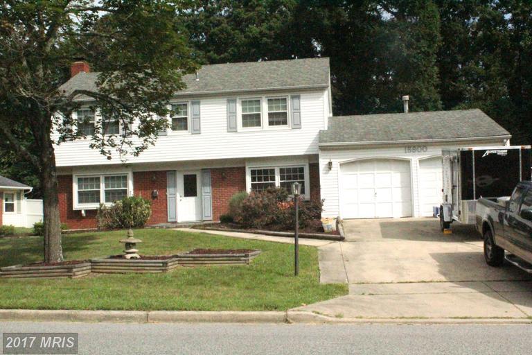 15800 Pointer Ridge Drive - Photo 1