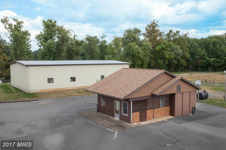 7589 Warm Springs Pike - Photo 1