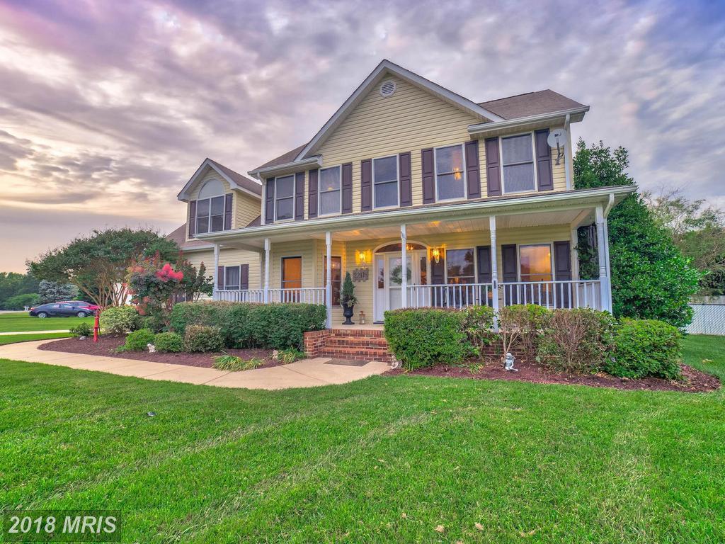 22418 Greenview Parkway - Photo 1