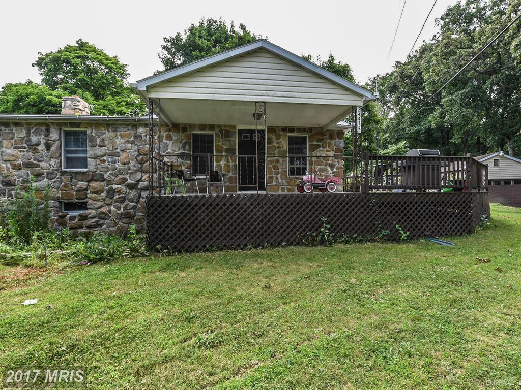 24414 Graham Avenue - Photo 1