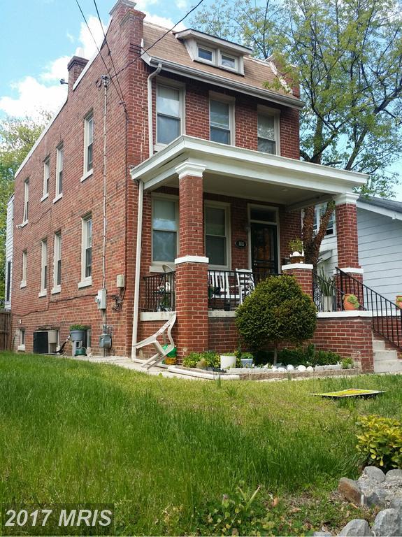 1613 25TH Street - Photo 1