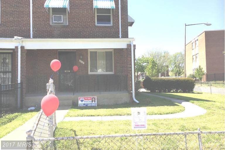 438 19TH Street - Photo 1