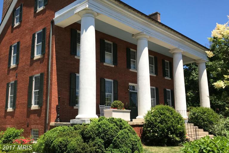 307 Amelia Street - Photo 1
