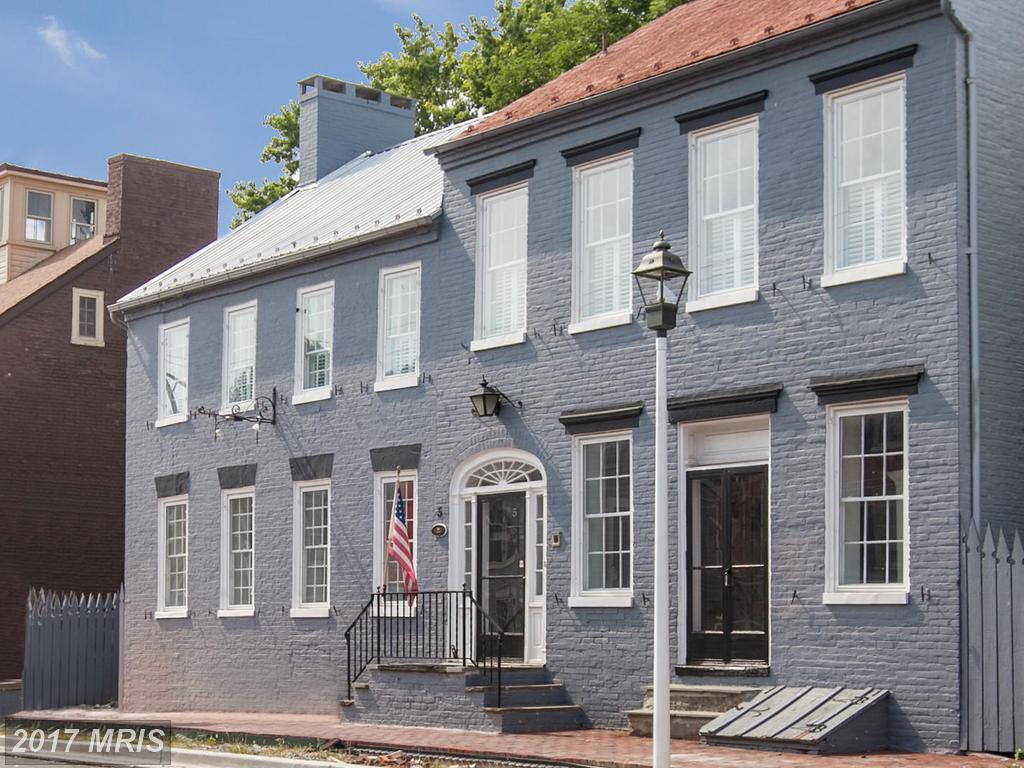 5 Main Street - Photo 1