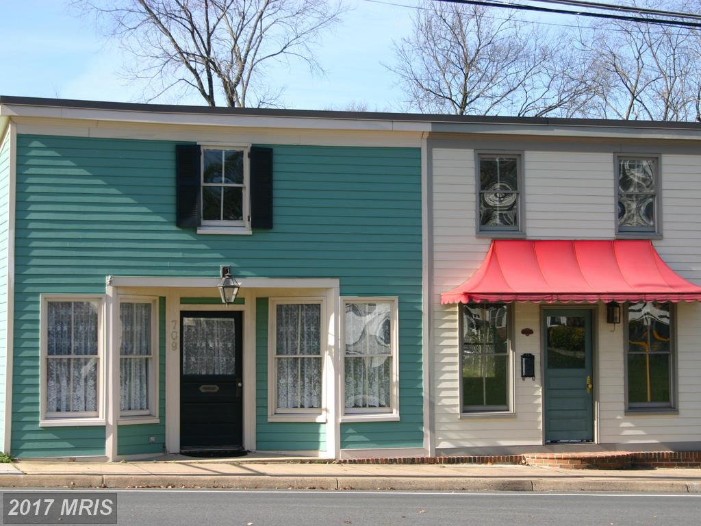 709 Dranesville Road - Photo 1