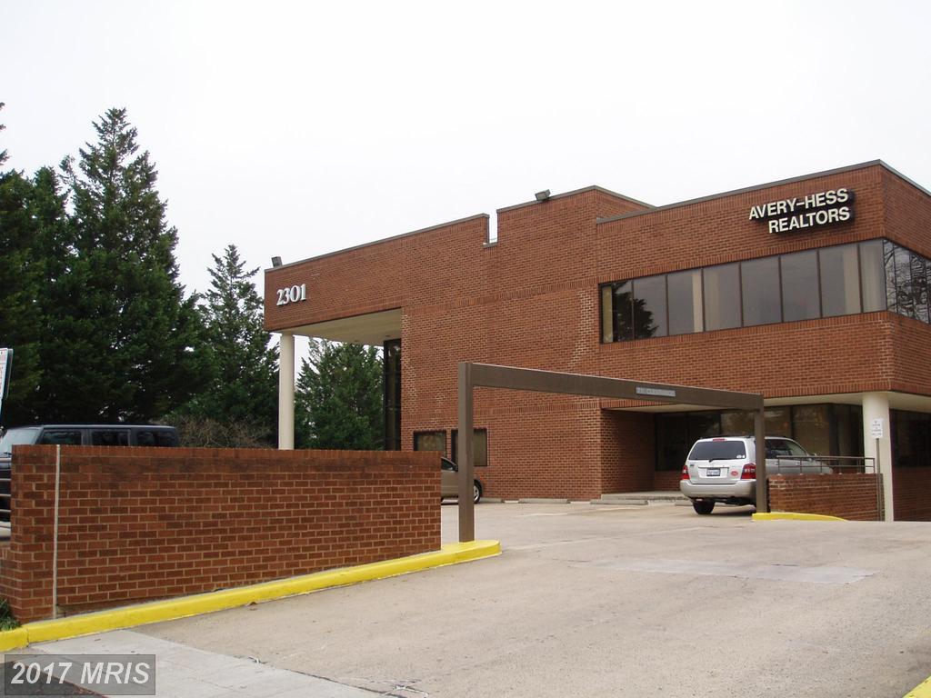 2301 Gallows Road - Photo 1