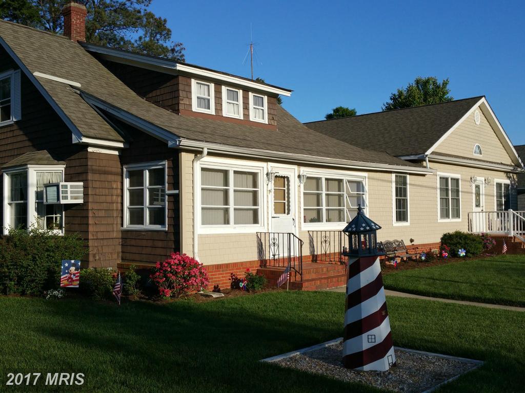 5811 Hawthorne Avenue - Photo 1