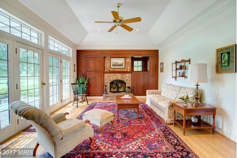 6991 Pentridge Lane - Photo 1