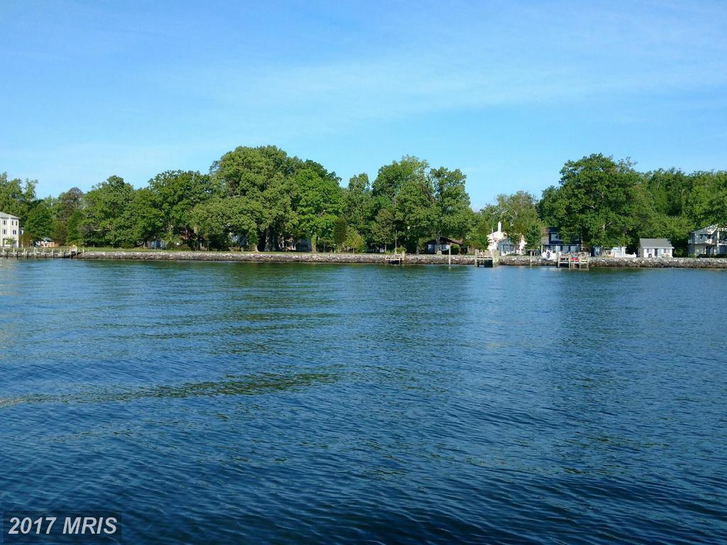 1067 Bay Front Avenue - Photo 1