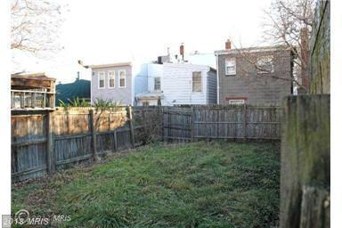 318 Devers Court - Photo 1