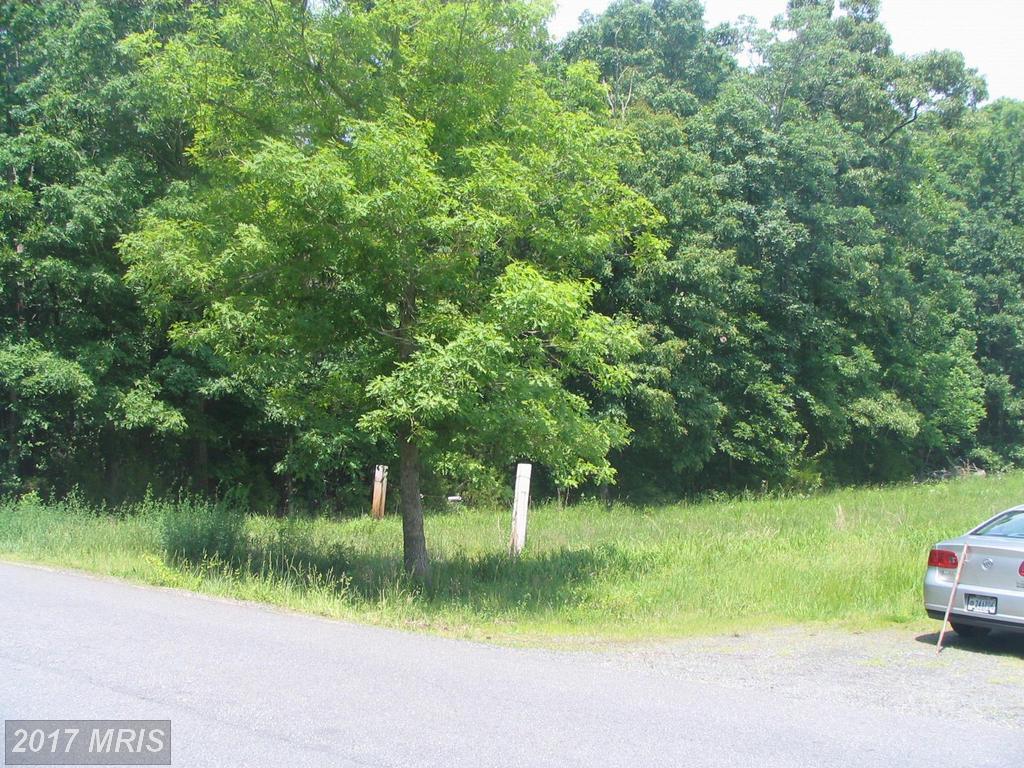Richie Road - Photo 1