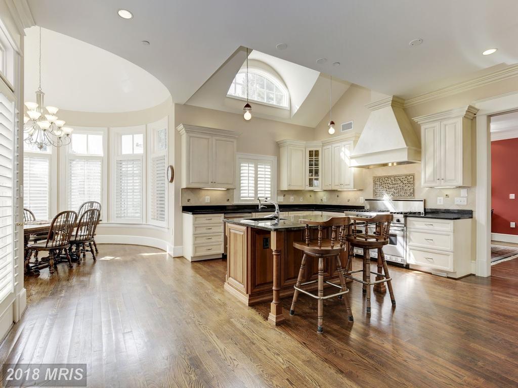 116 Melrose Street - Photo 1