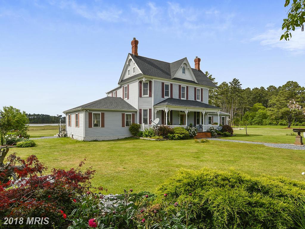 712 Hills Point Road - Photo 1
