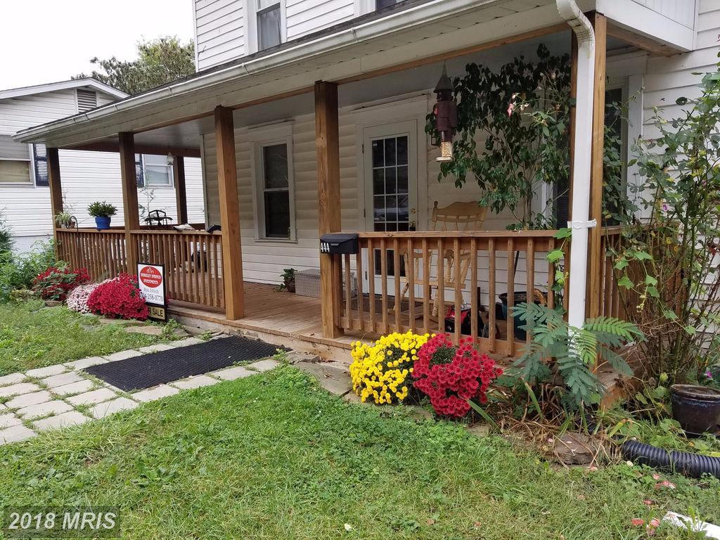 444 Wilkes Street - Photo 1