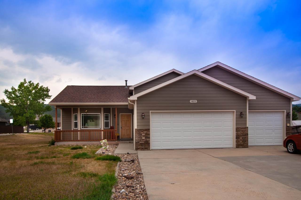 14855 Glenwood Drive - Photo 1