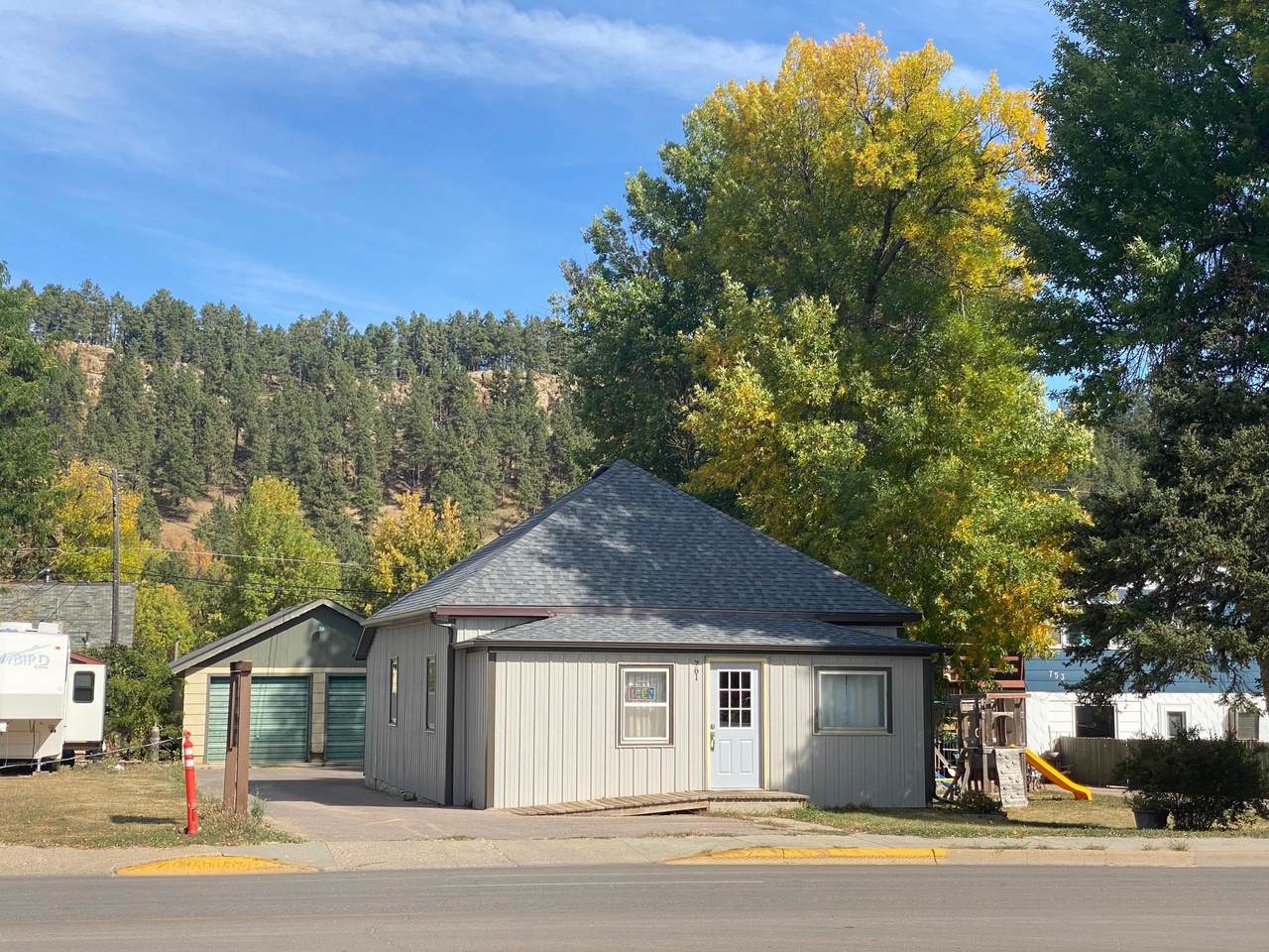 761 Lazelle Street - Photo 1