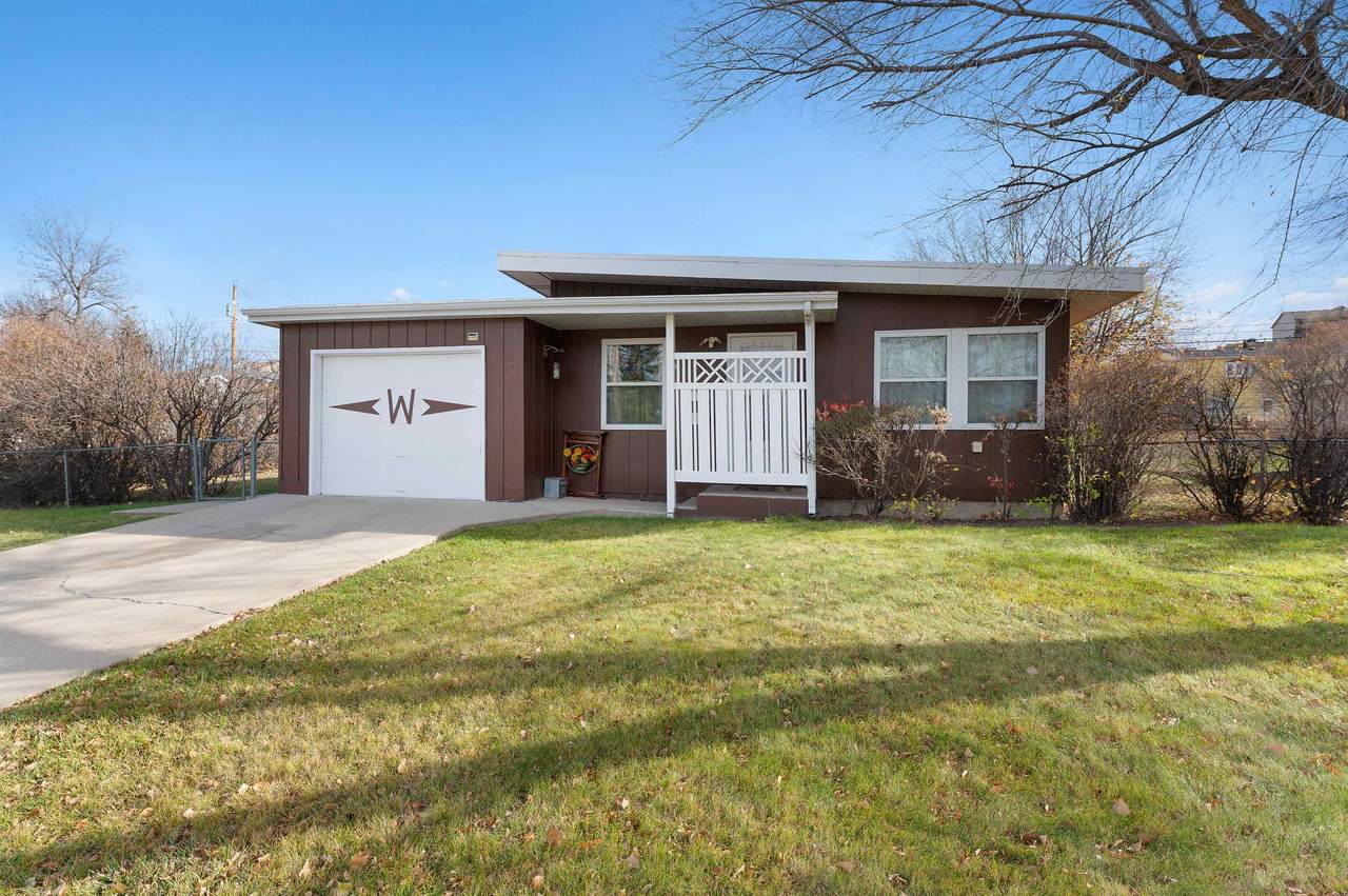 1025 Ohio Street - Photo 1
